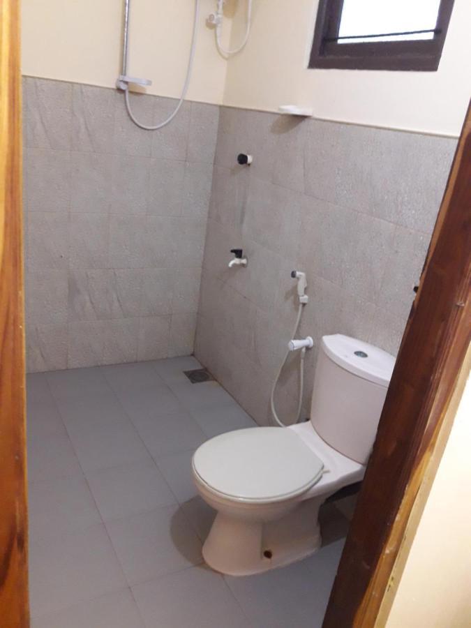 Naaval Beach Villa & Rooms Batticaloa Luaran gambar