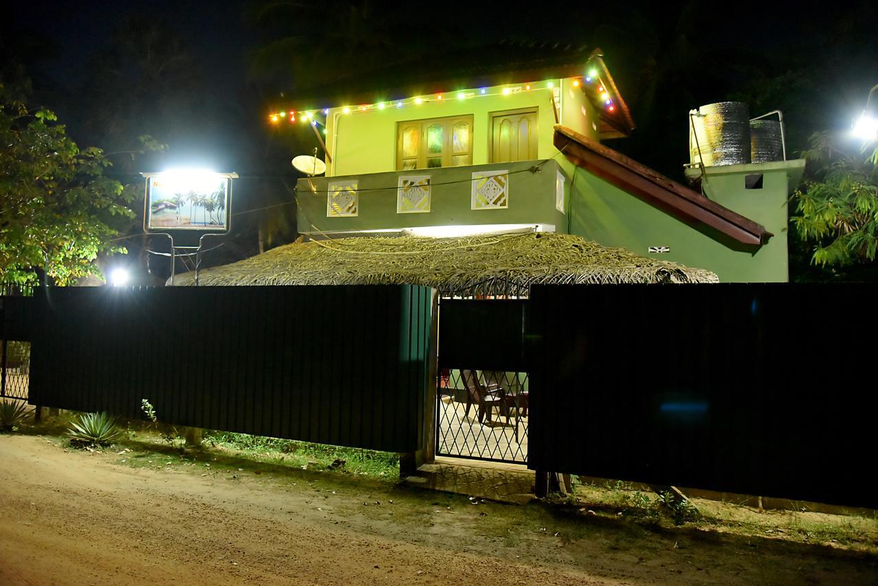 Naaval Beach Villa & Rooms Batticaloa Luaran gambar