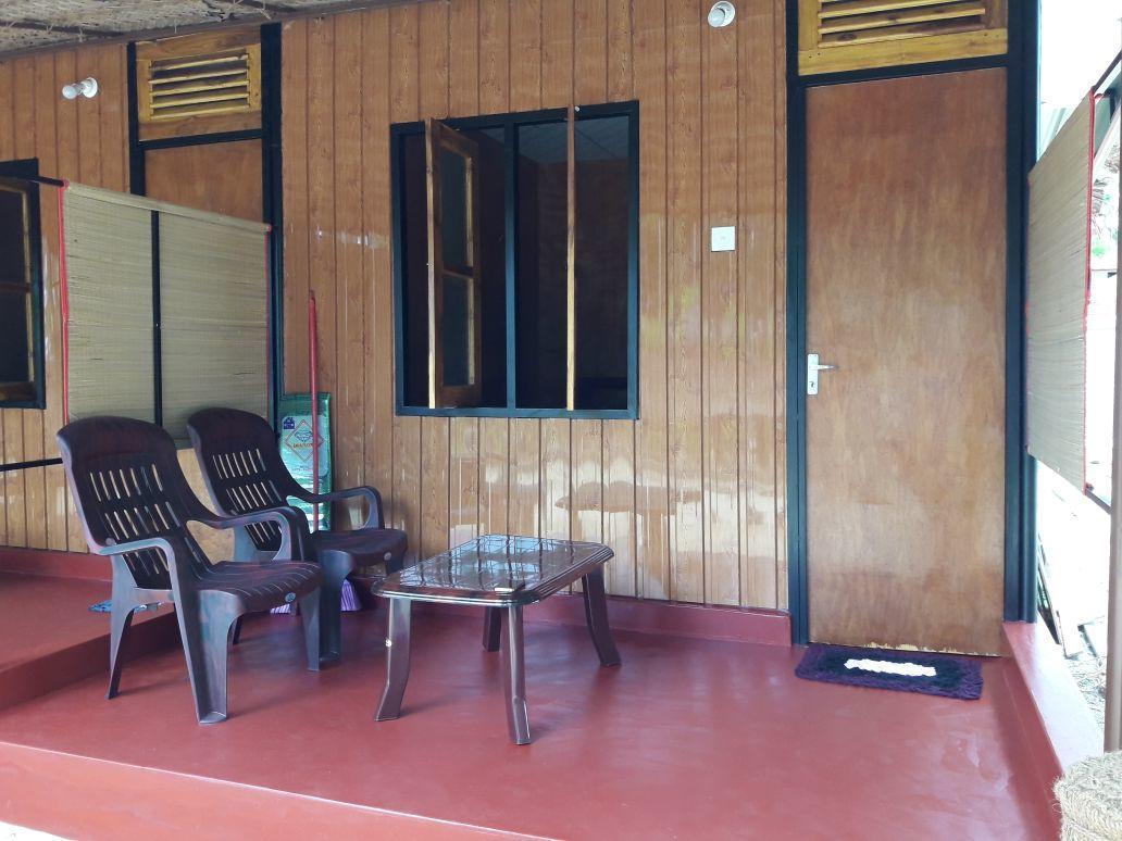 Naaval Beach Villa & Rooms Batticaloa Luaran gambar