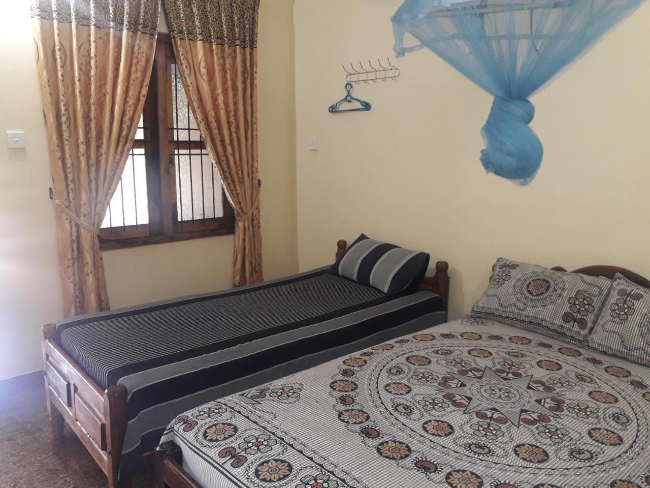 Naaval Beach Villa & Rooms Batticaloa Luaran gambar